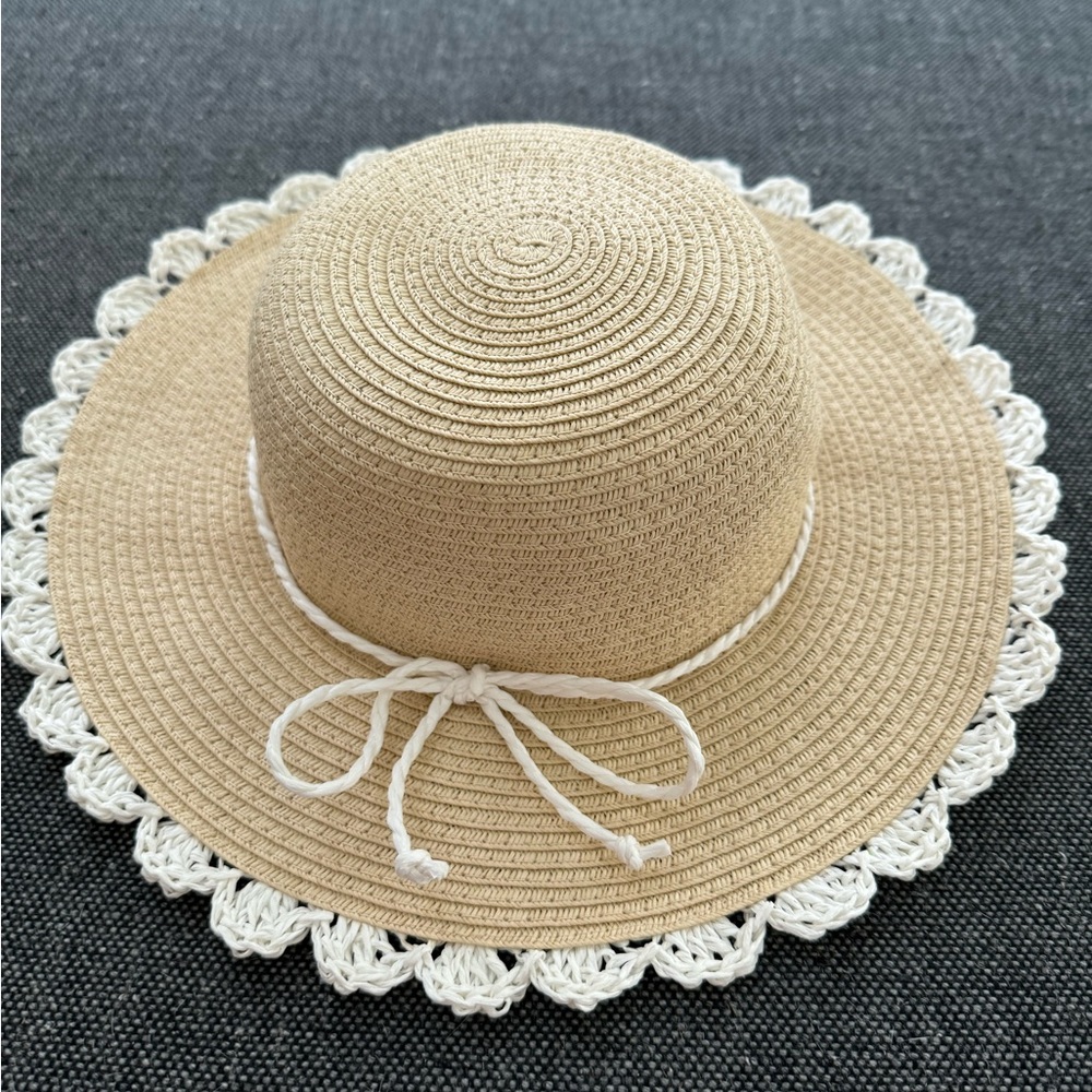 Janie & Jack adorable hat